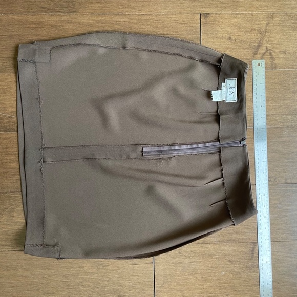 Jax Mid Length Pencil Skirt Brown Light Weight - Picture 11 of 11